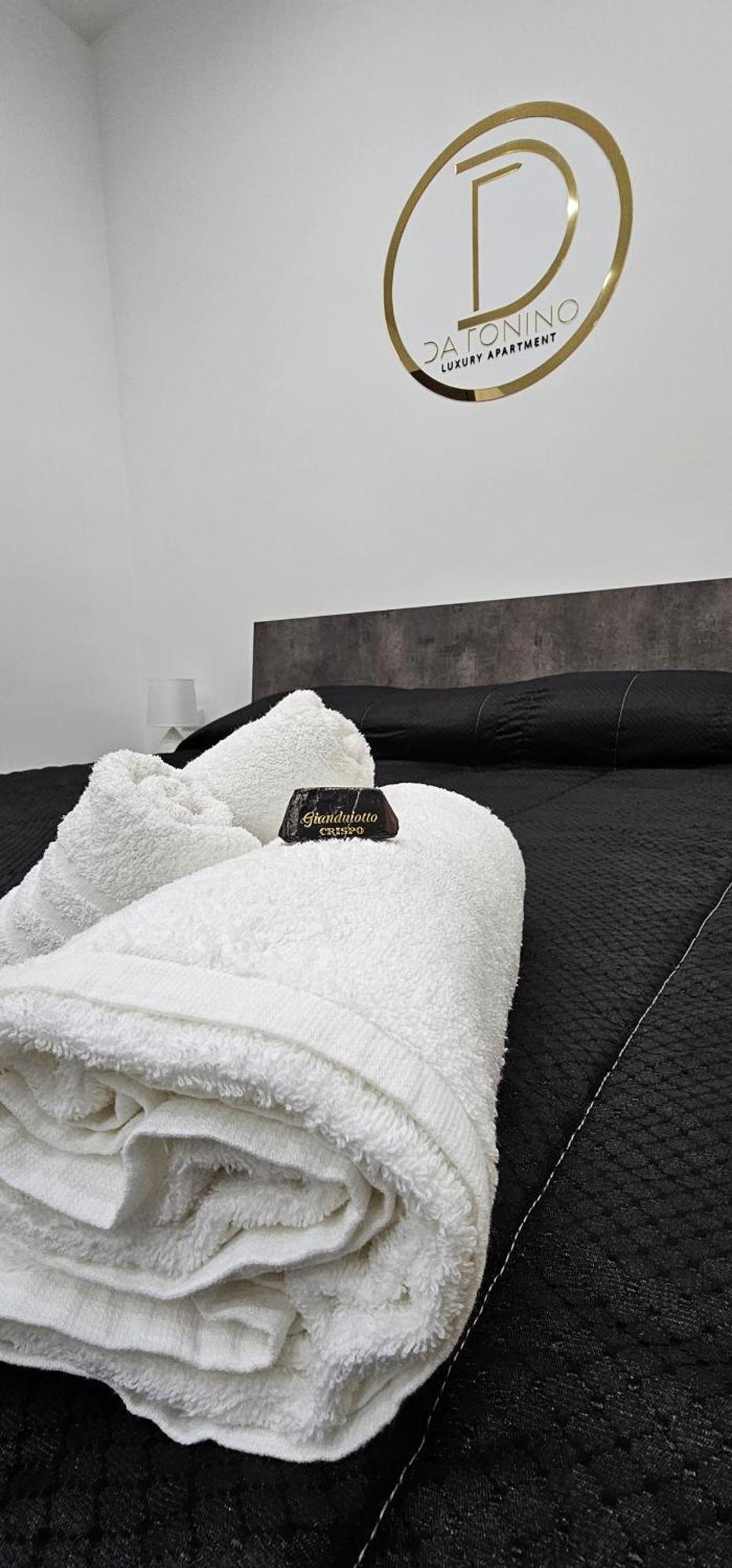 Da Tonino Luxury Apartments Neapol Zewnętrze zdjęcie