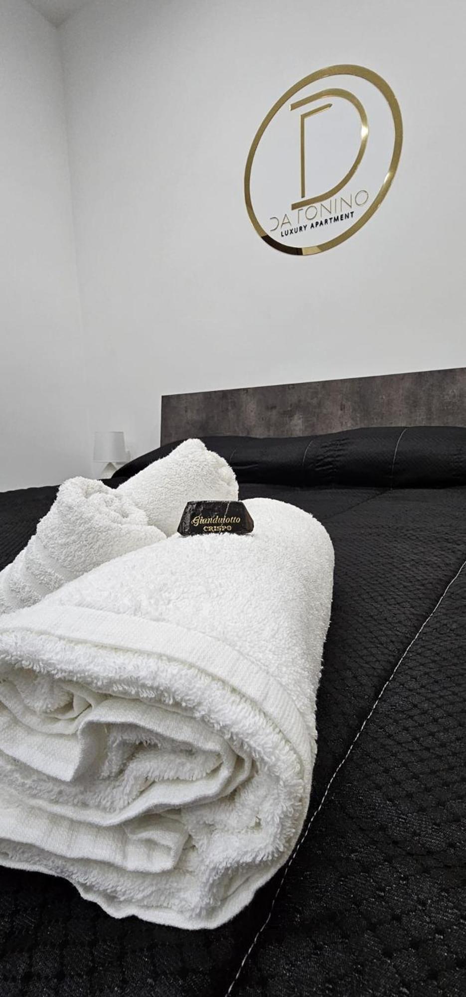 Da Tonino Luxury Apartments Neapol Zewnętrze zdjęcie
