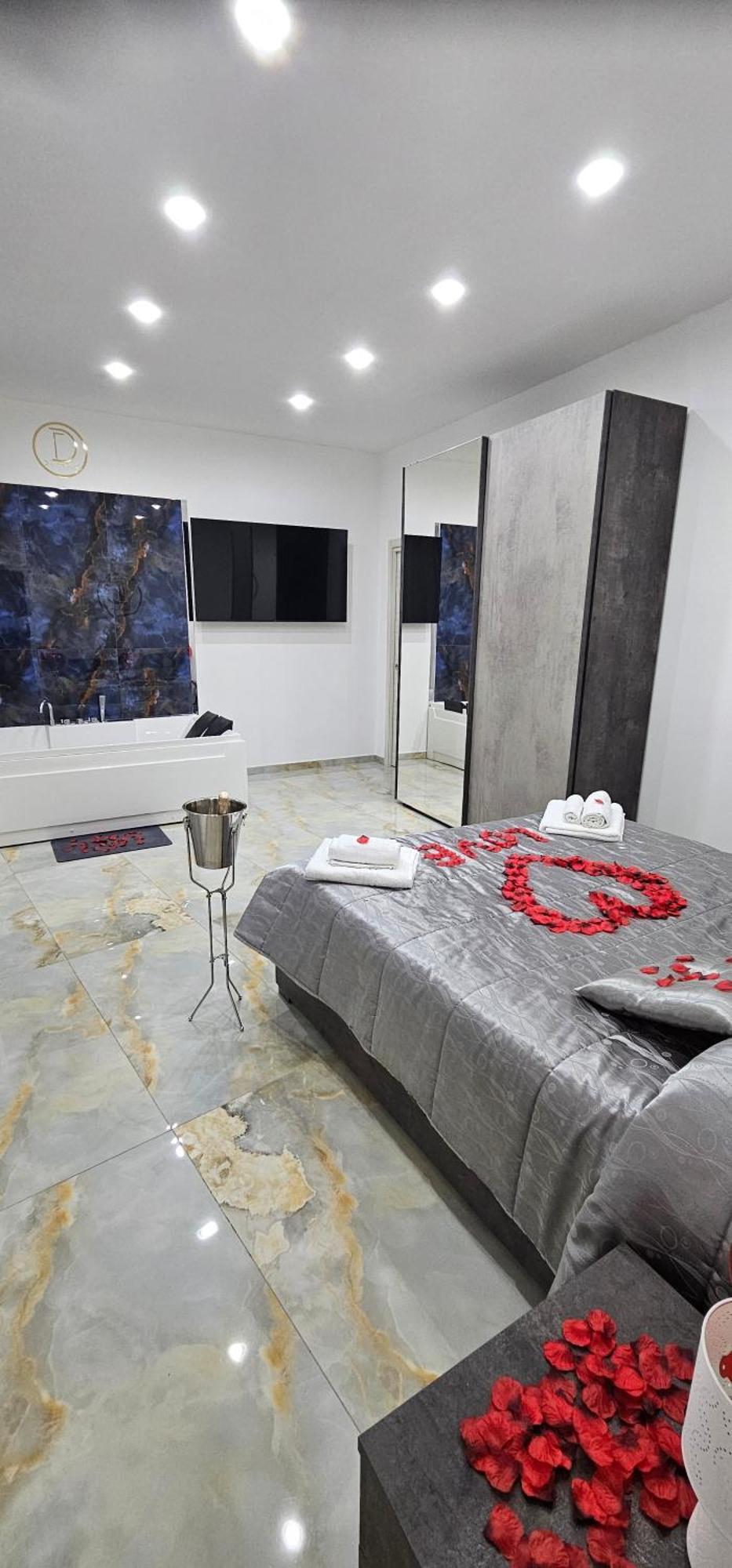 Da Tonino Luxury Apartments Neapol Zewnętrze zdjęcie