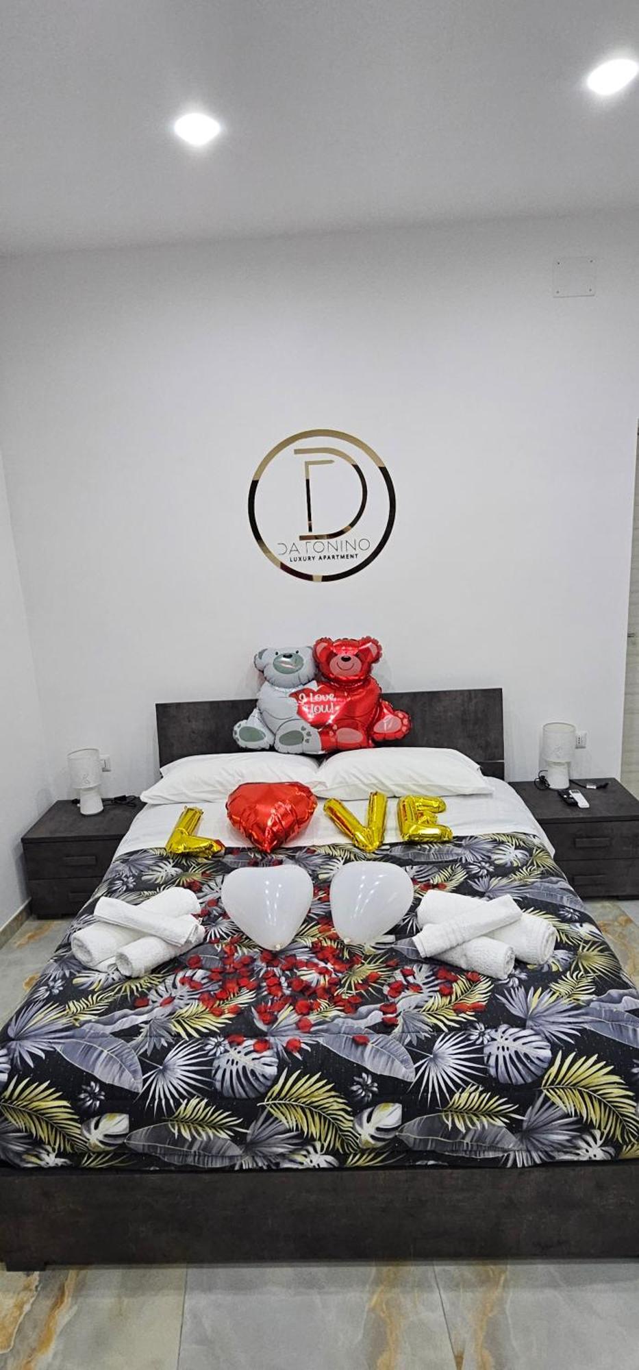 Da Tonino Luxury Apartments Neapol Zewnętrze zdjęcie